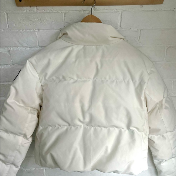 SOLD New w Tags Canada Goose Grandview Cropped Jacket - Picture 6 of 6